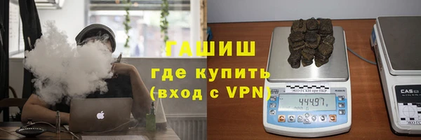 круглые Дмитриев
